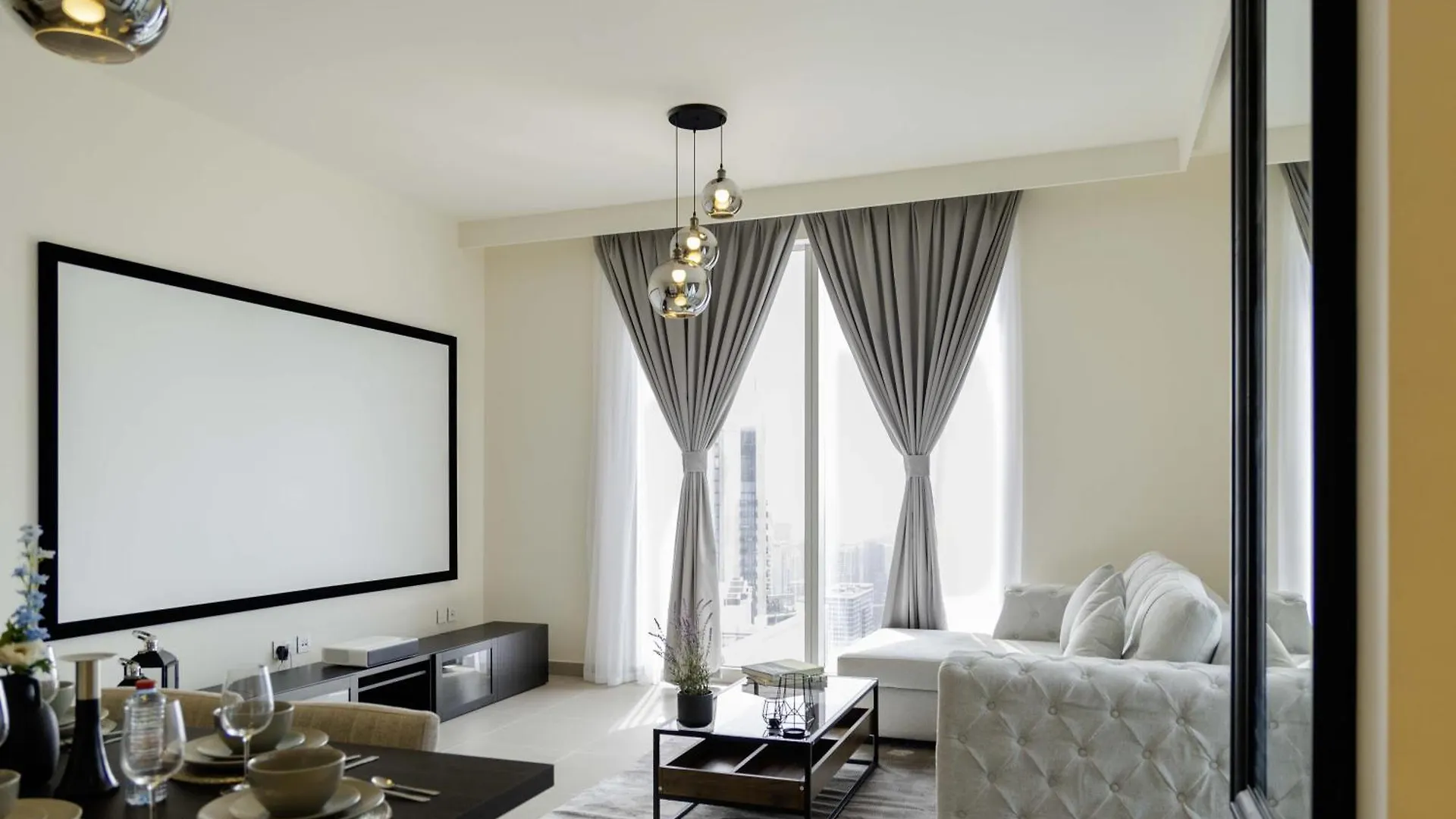 Sleeps 8 Private Cinema World Island Views Apartment Dubai